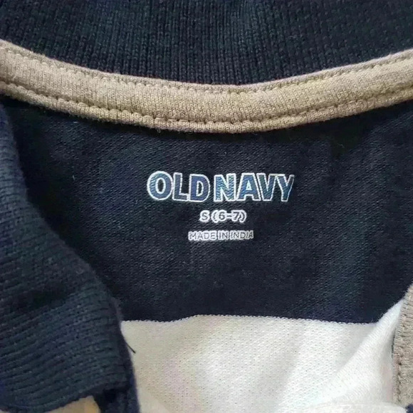 Old Navy Boys Top‎ Lot Size 6 C3 - Picture 3 of 4
